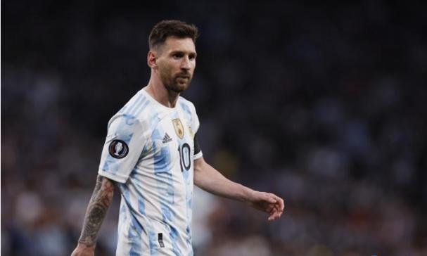 学习贯彻党的二十届四中全会精神中央宣讲团报告会在蓉举行 韩俊作宣讲报告 王晓晖主持 施小琳田向利于立军参加